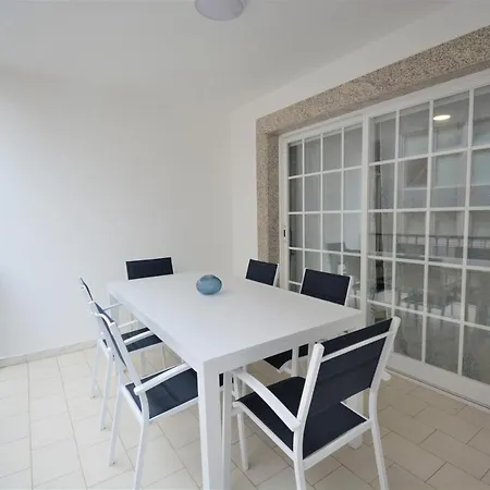 Piso De Playa En * Sanxenxo